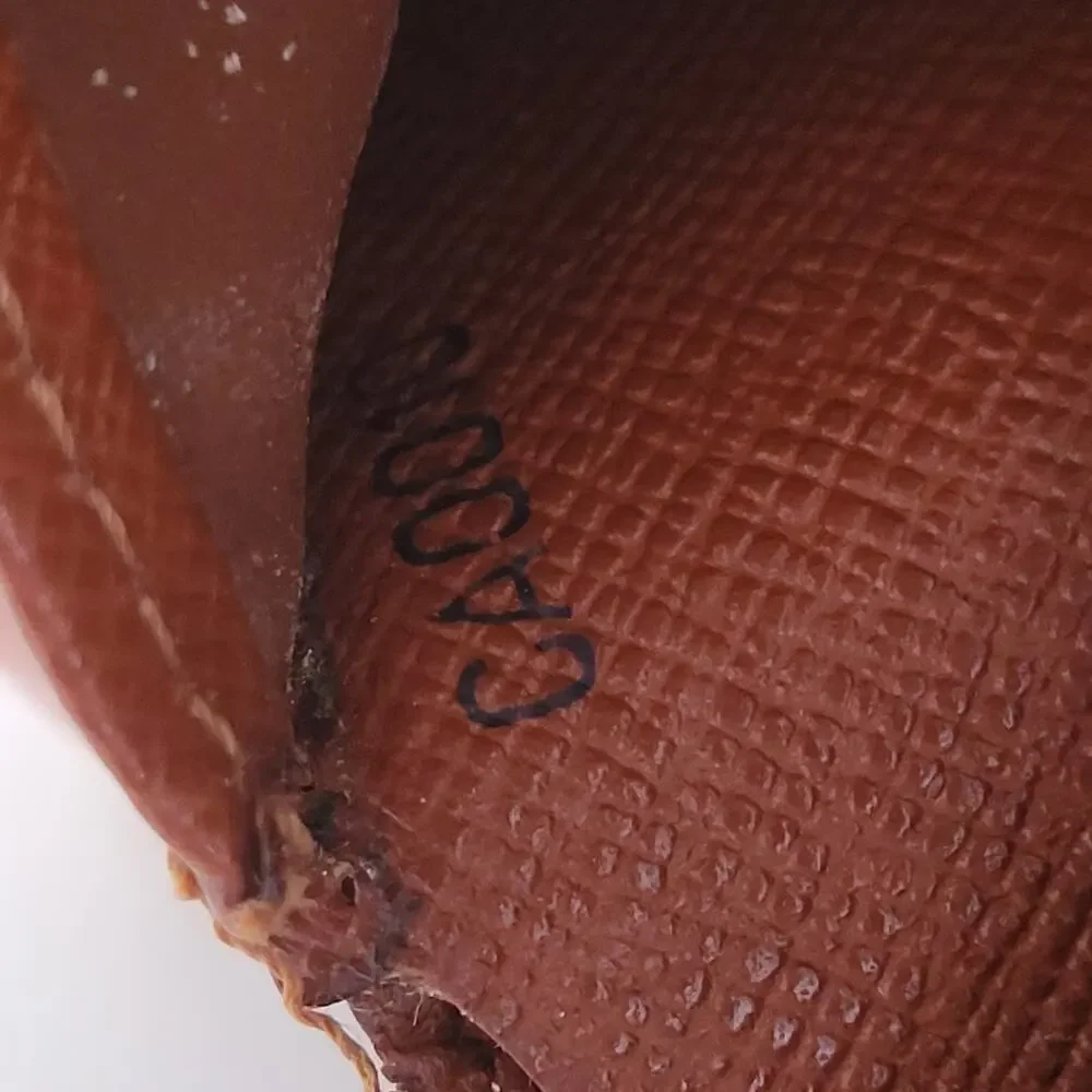 Vintage‎ Louis Vuitton Men's LV Brown Bi-Fold Leather Wallet Monogram Classic